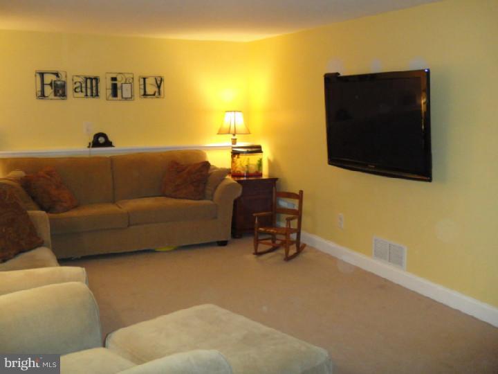 123 Ogden Road Wenonah, NJ 08090 - Photo 11 of 21 Family Room