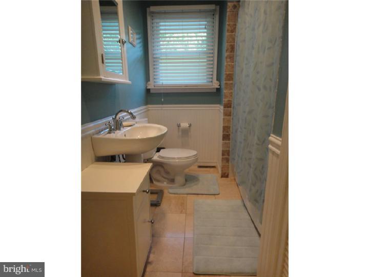 123 Ogden Road Wenonah, NJ 08090 - Photo 16 of 21 Bathroom