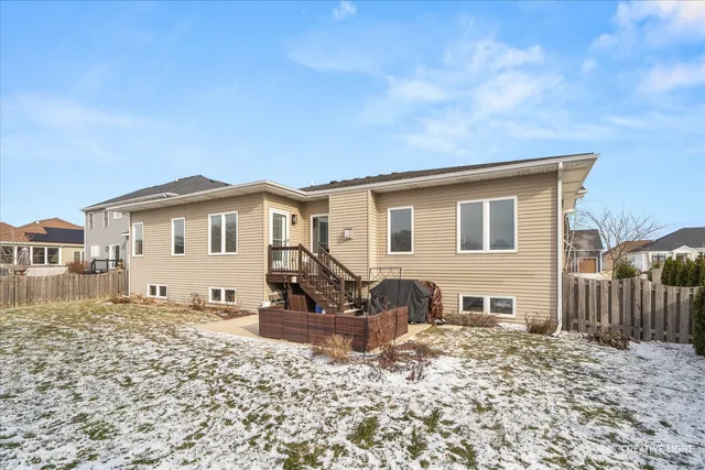 $660,000 | 509 Marty Lane, Oswego, IL 60543