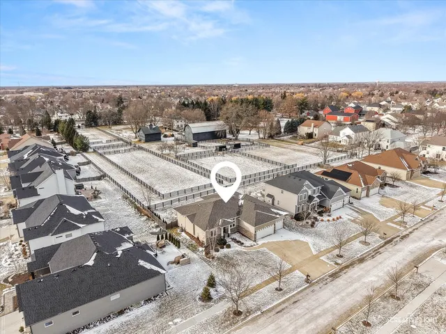 $660,000 | 509 Marty Lane, Oswego, IL 60543