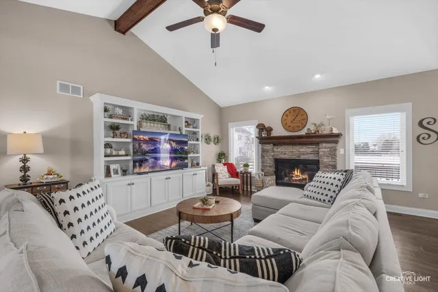 $660,000 | 509 Marty Lane, Oswego, IL 60543