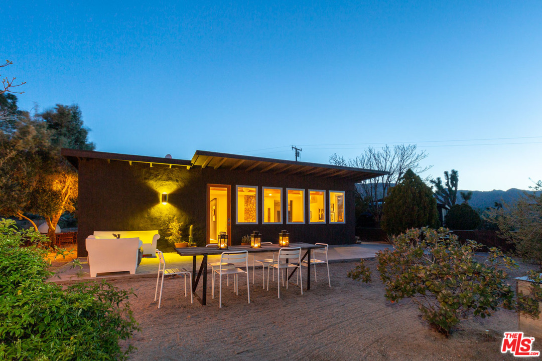 8909 Sunny Road Joshua Tree, CA 92252 - Photo 1 of 37 Gallery Image 1