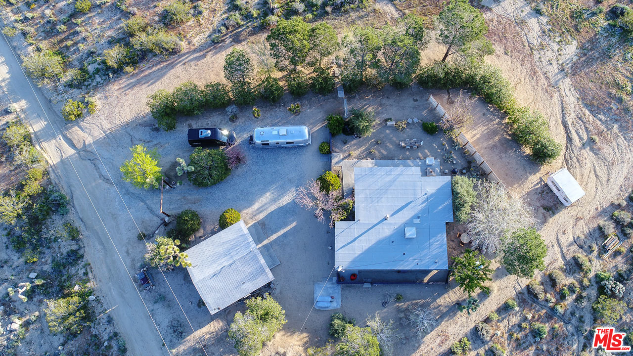 8909 Sunny Road Joshua Tree, CA 92252 - Photo 34 of 37 Gallery Image 34
