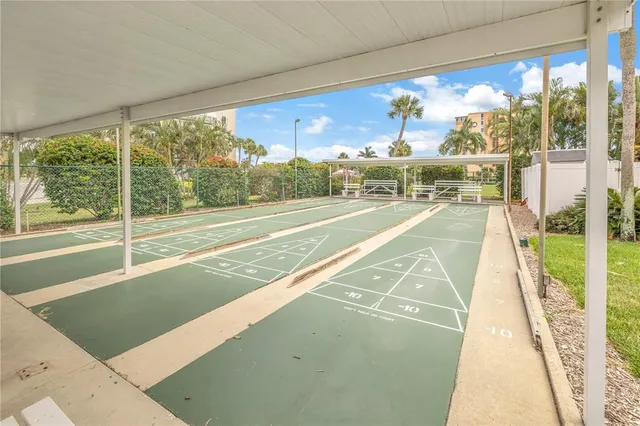 $375,000 | 7700 Sun Island Drive South, Unit 401, South Pasadena, FL 33707