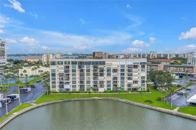 $375,000 | 7700 Sun Island Drive South, Unit 401, South Pasadena, FL 33707