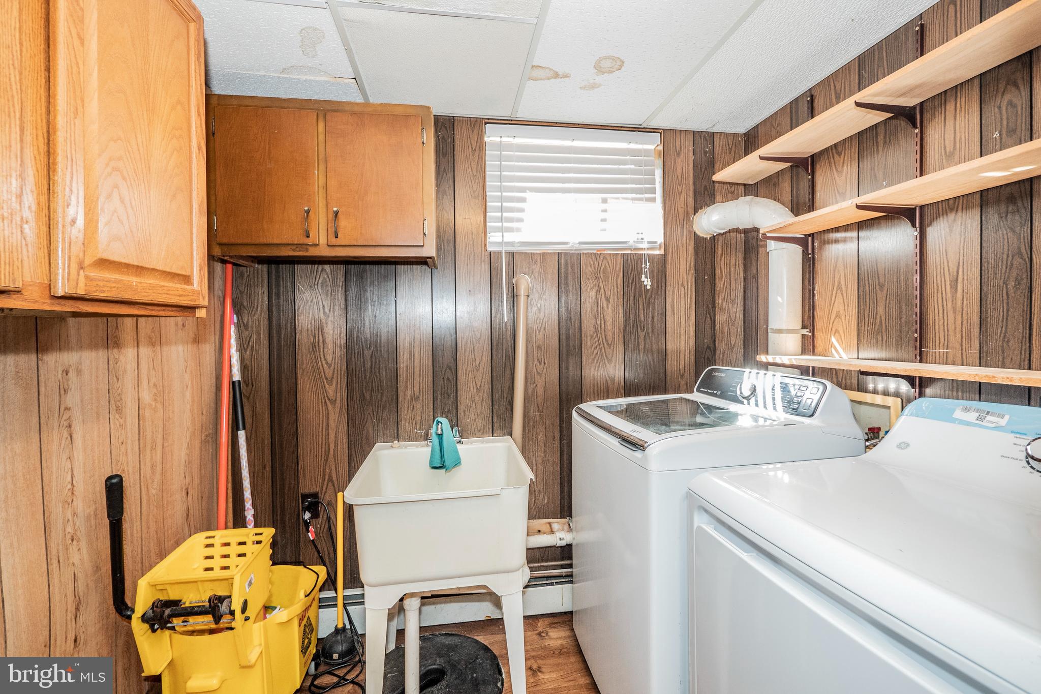 10930 Riverview Road Fort Washington, MD 20744 - Photo 32 of 64 Lower Level - Laundry Room