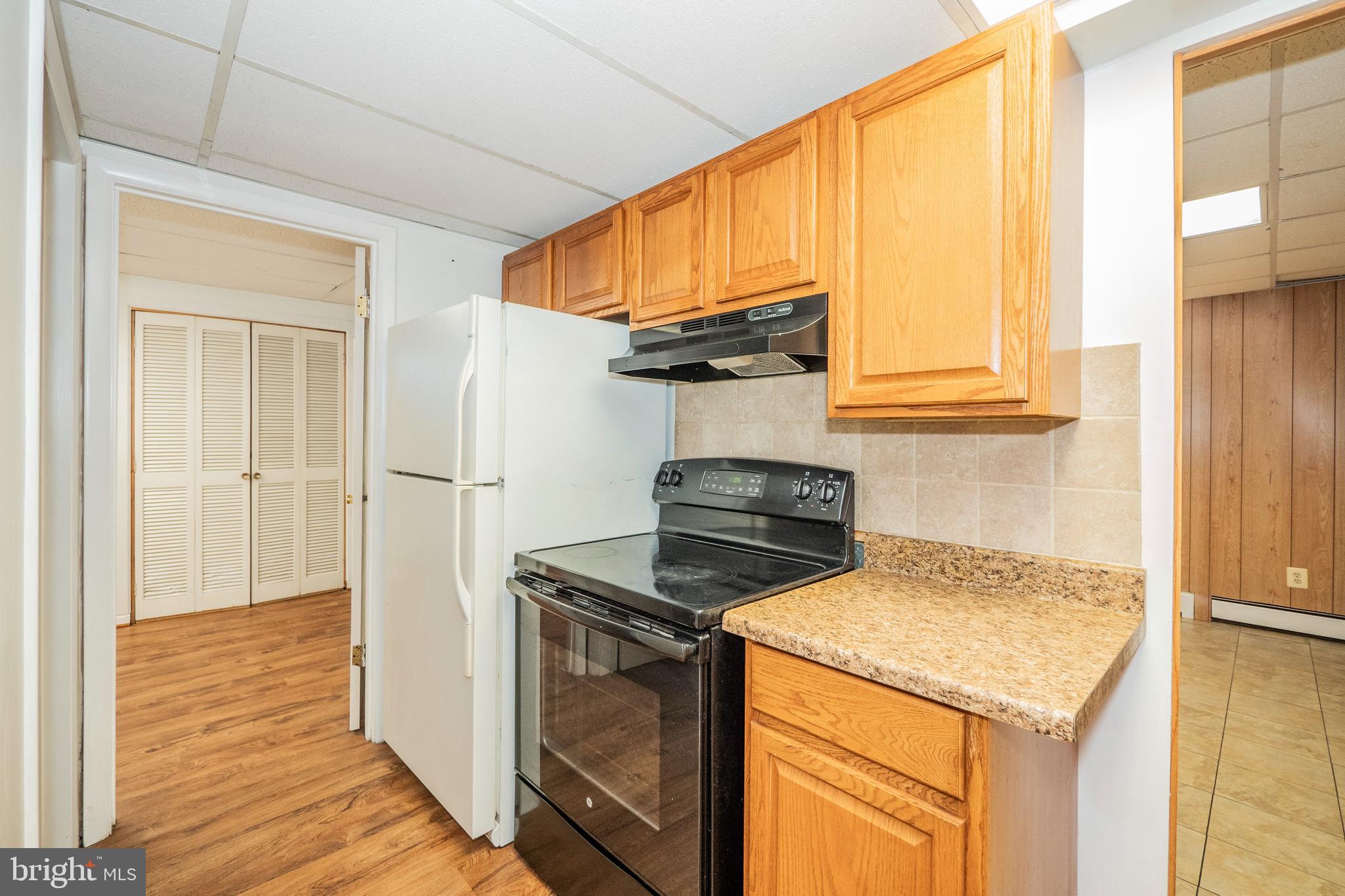10930 Riverview Road Fort Washington, MD 20744 - Photo 34 of 64 Lower Level - Kitchenette