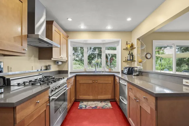 $9,500 | 1730 Calle Poniente, Santa Barbara, CA 93101