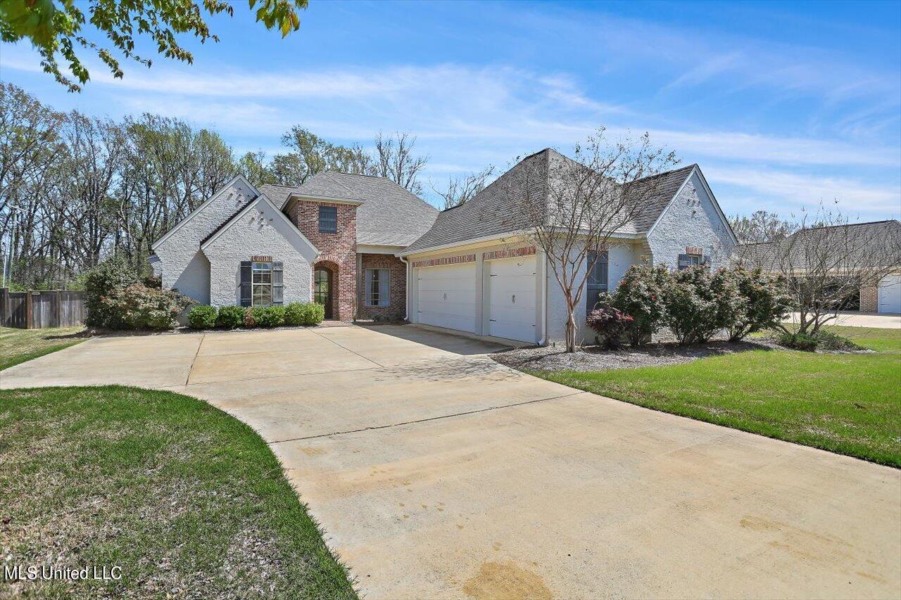 116 Colony Place Madison, MS 39110 - Photo 2 of 40 02-116 Colony Pl