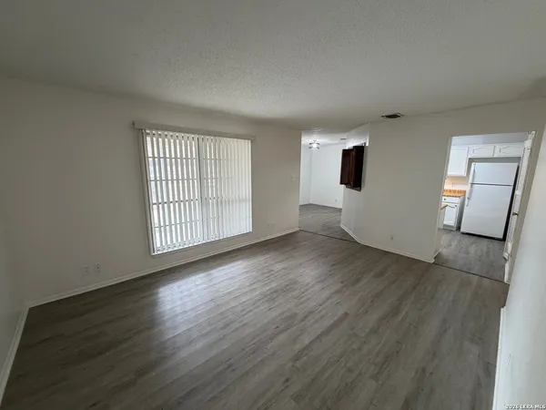 $1,150 | 6805 Neston Drive, San Antonio, TX 78239