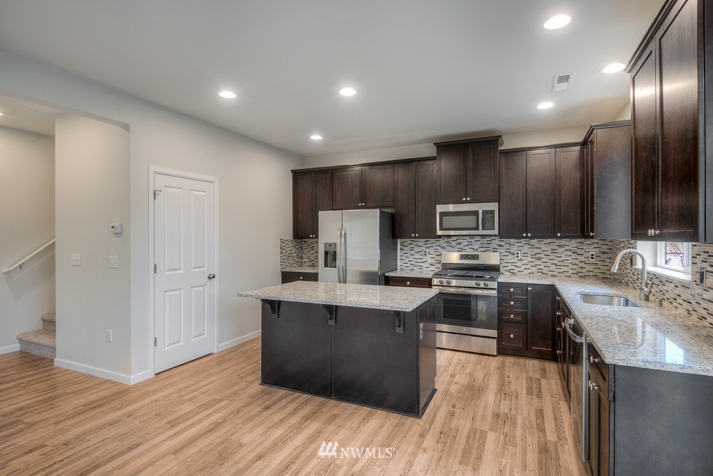 1307 192nd Place Southeast, Unit 2 Bothell, WA 98012 - Photo 4 of 19