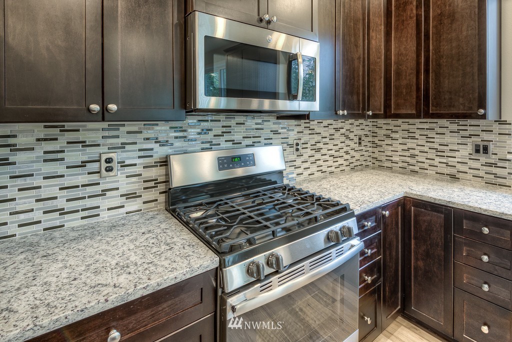 1307 192nd Place Southeast, Unit 2 Bothell, WA 98012 - Photo 5 of 19