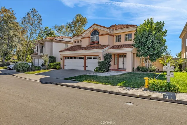 $1,525,000 | 32 Salinas, Lake Forest, CA 92610