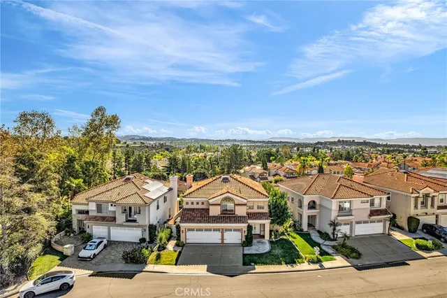 $1,525,000 | 32 Salinas, Lake Forest, CA 92610