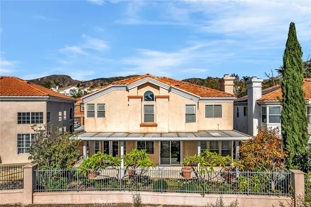 $1,525,000 | 32 Salinas, Lake Forest, CA 92610