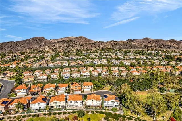 $1,525,000 | 32 Salinas, Lake Forest, CA 92610