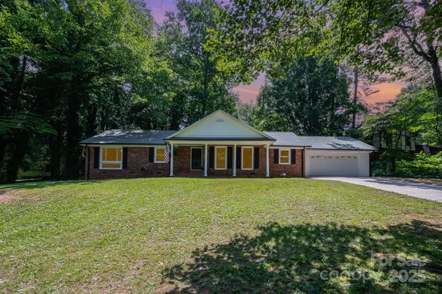 $379,900 | 114 Elmwood Drive, Salisbury, NC 28147