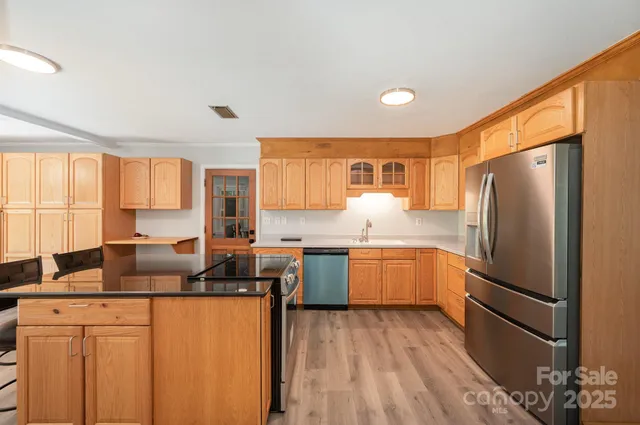 $379,900 | 114 Elmwood Drive, Salisbury, NC 28147