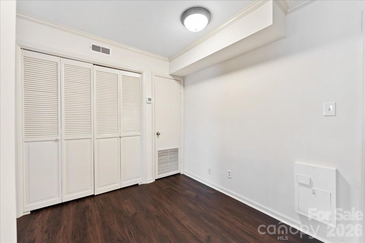 3500 Colony Road, Unit J Charlotte, NC 28211 - Photo 15 of 42 a view of a livingroom with wooden floor