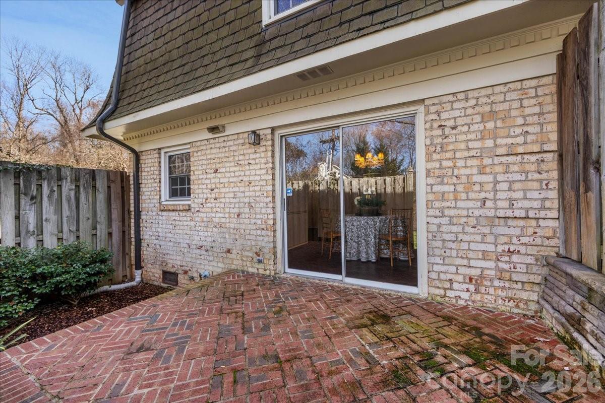 3500 Colony Road, Unit J Charlotte, NC 28211 - Photo 41 of 42 a entryway view with a outdoor space