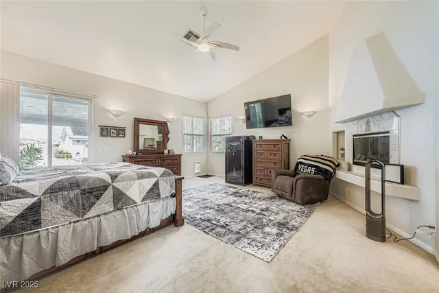 $1,390,000 | 8640 Horse Drive, Las Vegas, NV 89143