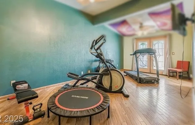 $1,390,000 | 8640 Horse Drive, Las Vegas, NV 89143