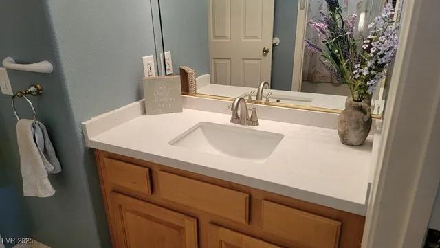 $1,390,000 | 8640 Horse Drive, Las Vegas, NV 89143