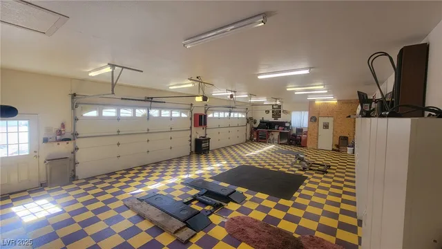 $1,390,000 | 8640 Horse Drive, Las Vegas, NV 89143