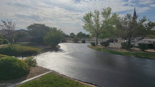 $1,390,000 | 8640 Horse Drive, Las Vegas, NV 89143