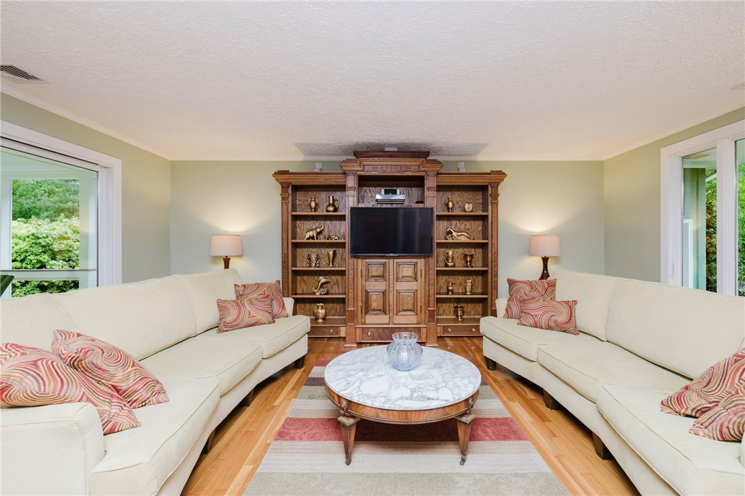 21 Hickory Ridge Road Rehoboth, MA 02769 - Photo 14 of 48 Gallery Image 14