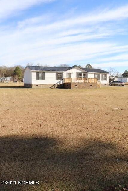 6156 5 Bridge Road Clinton, NC 28328 - Photo 3 of 24 IMG_6547