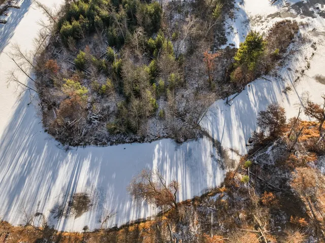 $295,000 | 24 24 1/4 Street, Cameron, WI 54822