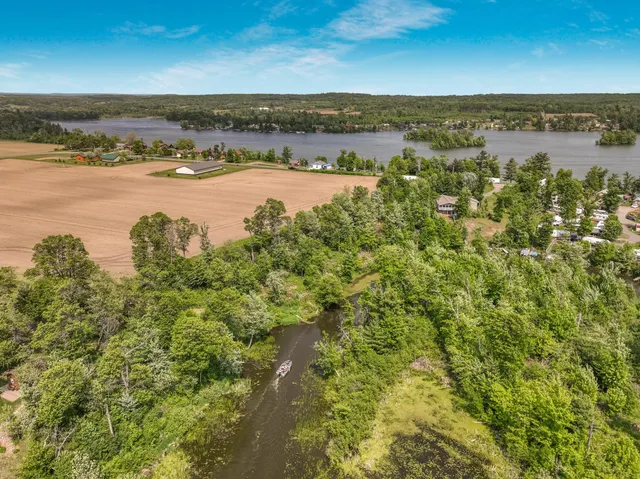 $295,000 | 24 24 1/4 Street, Cameron, WI 54822