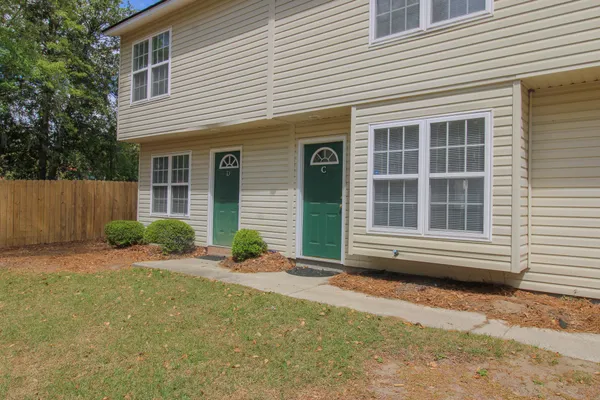 $1,980 | 1423 Ashley River Road, Unit 2C, Charleston, SC 29407