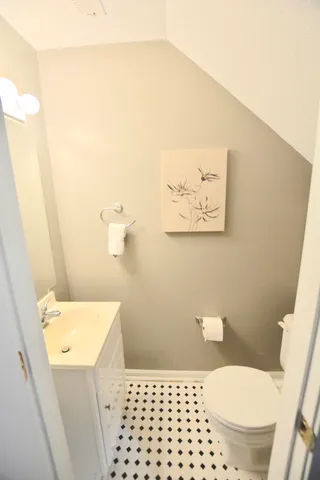 $2,030 | 1423 Ashley River Road, Unit 2C, Charleston, SC 29407