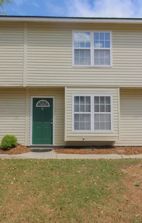 $1,950 | 1423 Ashley River Road, Unit 2C, Charleston, SC 29407