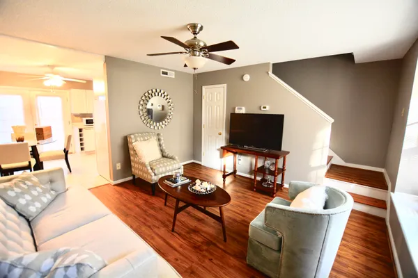 $1,980 | 1423 Ashley River Road, Unit 2C, Charleston, SC 29407