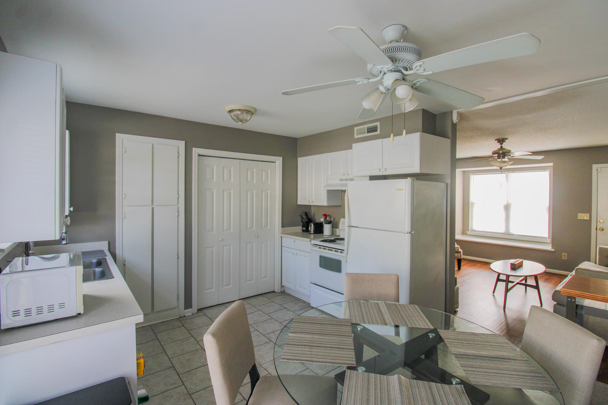 1423 Ashley River Road, Unit 2C Charleston, SC 29407 - Photo 6 of 17 IMG_0519