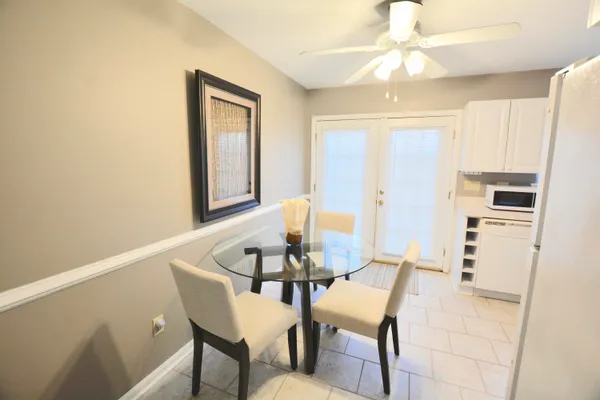 $1,980 | 1423 Ashley River Road, Unit 2C, Charleston, SC 29407