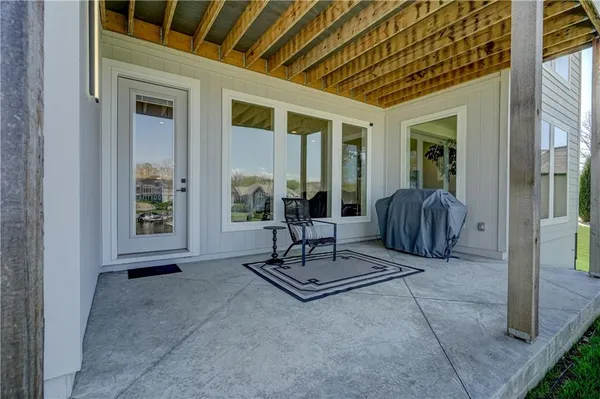 $1,799,990 | 42 Bison Falls Circle, Lake Winnebago, MO 64034