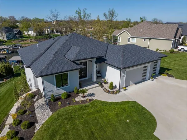$1,799,990 | 42 Bison Falls Circle, Lake Winnebago, MO 64034