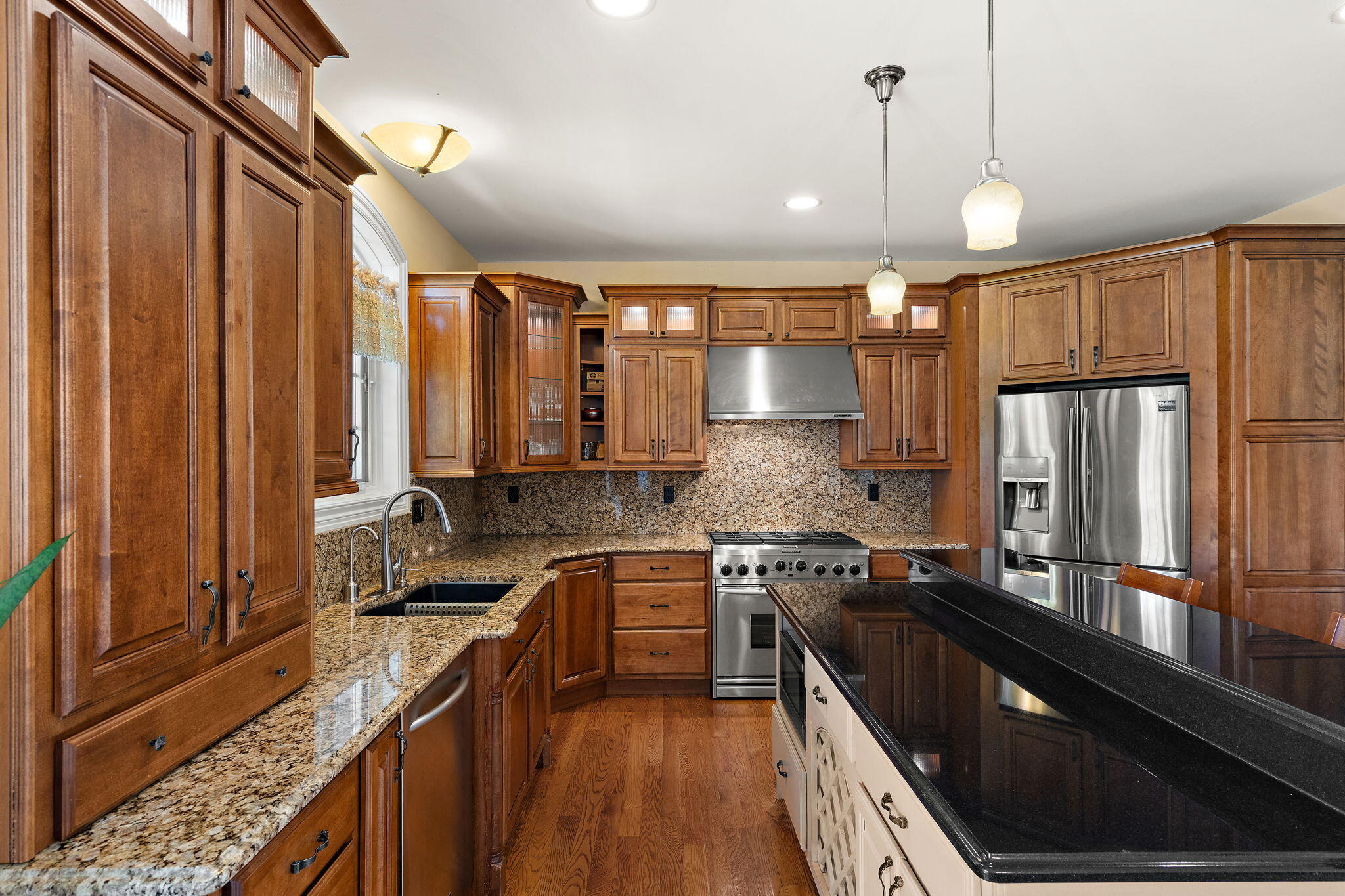 855 Pingel Place Crown Point, IN 46307 - Photo 17 of 55 2048x1365