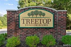 $280,000 | 640 Painted Vista Drive, Ballwin, MO 63021