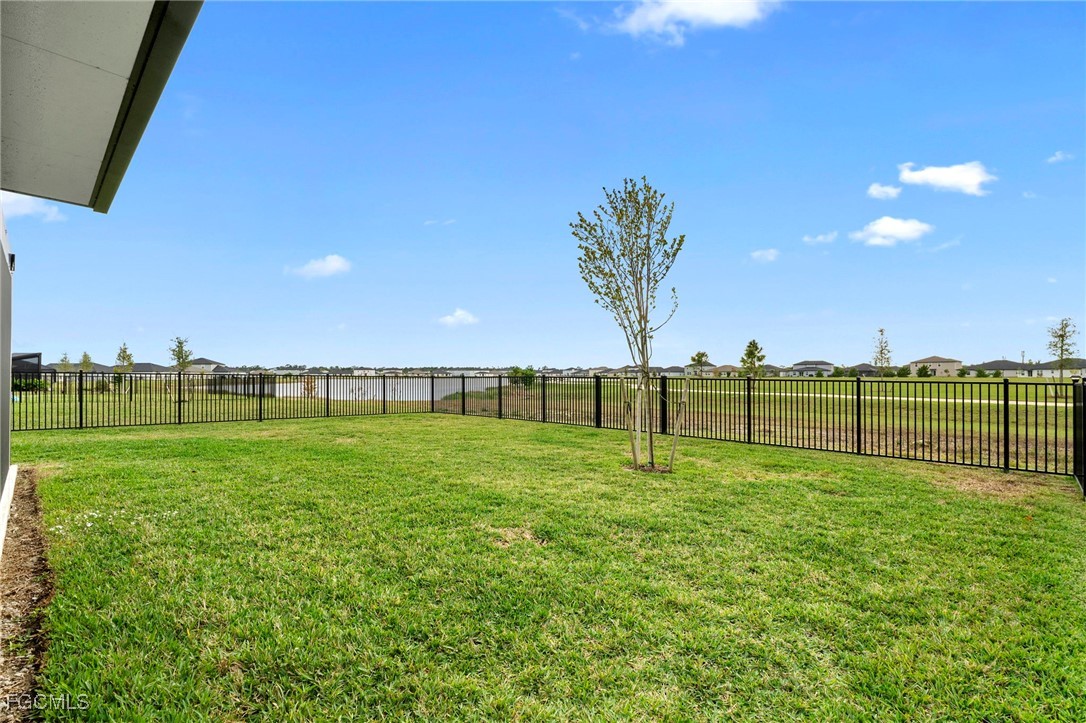 17741 Paradiso Way North Fort Myers, FL 33917 - Photo 36 of 42