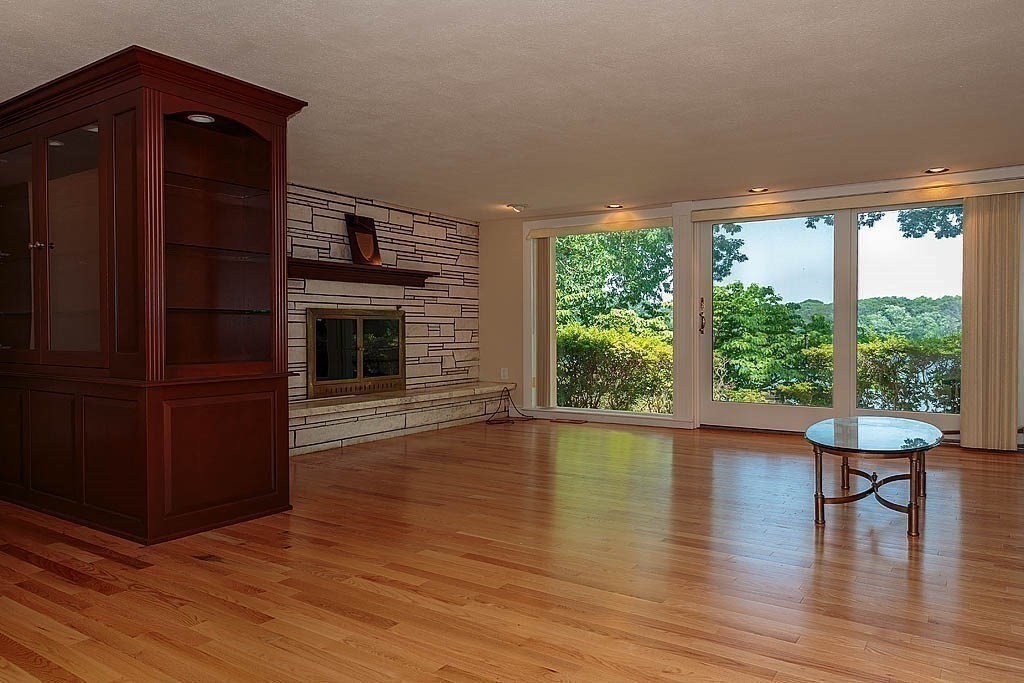 39 Beverly Road Arlington, MA 02474 - Photo 23 of 37 a view of a livingroom with furniture window and wooden floor