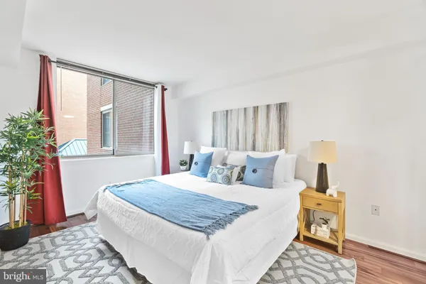 $429,900 | 3835 9th Street North, Unit 405W, Arlington, VA 22203