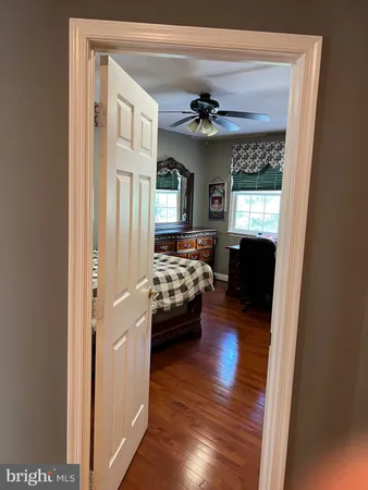 $1,325,000 | 3911 Arbor Crest Way, Rockville, MD 20853