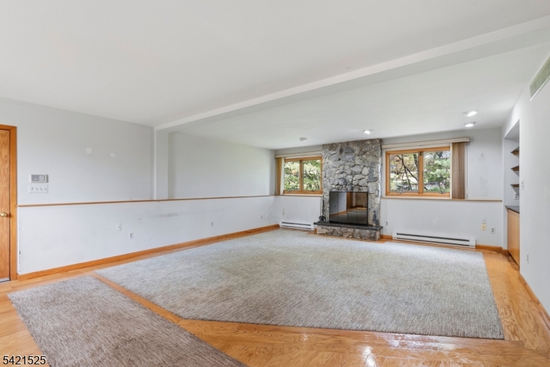 8 Bogert Road Montville, NJ 07058 - Photo 3 of 24