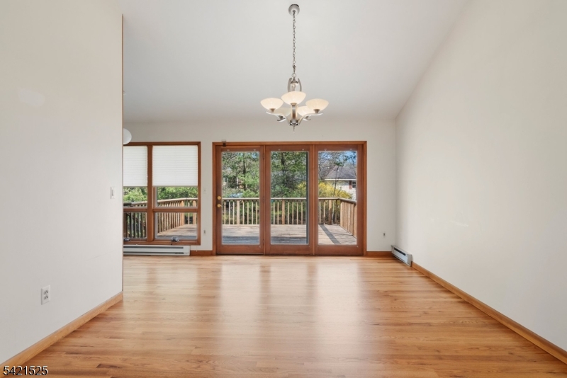 8 Bogert Road Montville, NJ 07058 - Photo 4 of 24