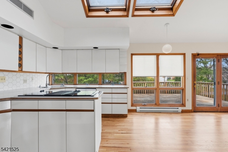 8 Bogert Road Montville, NJ 07058 - Photo 8 of 24